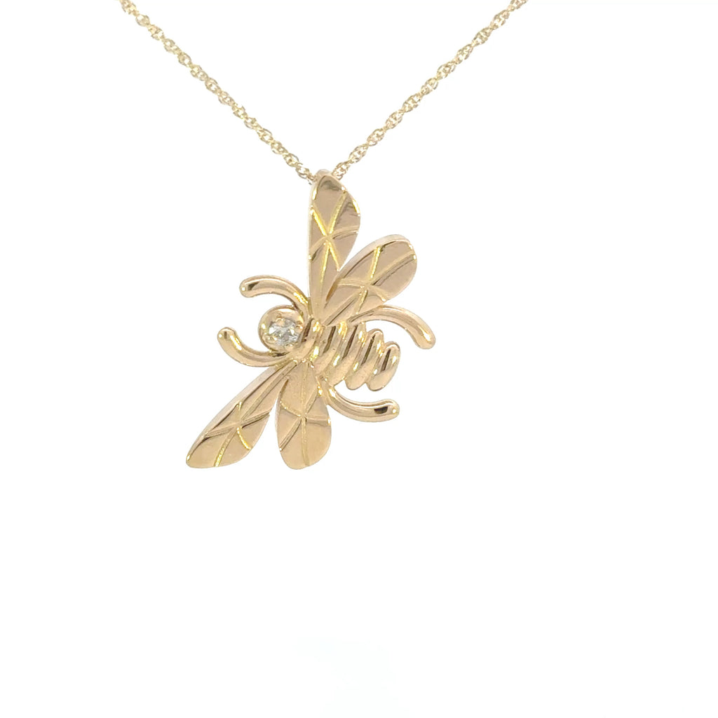 14k Elegant Bee Pendant Necklace