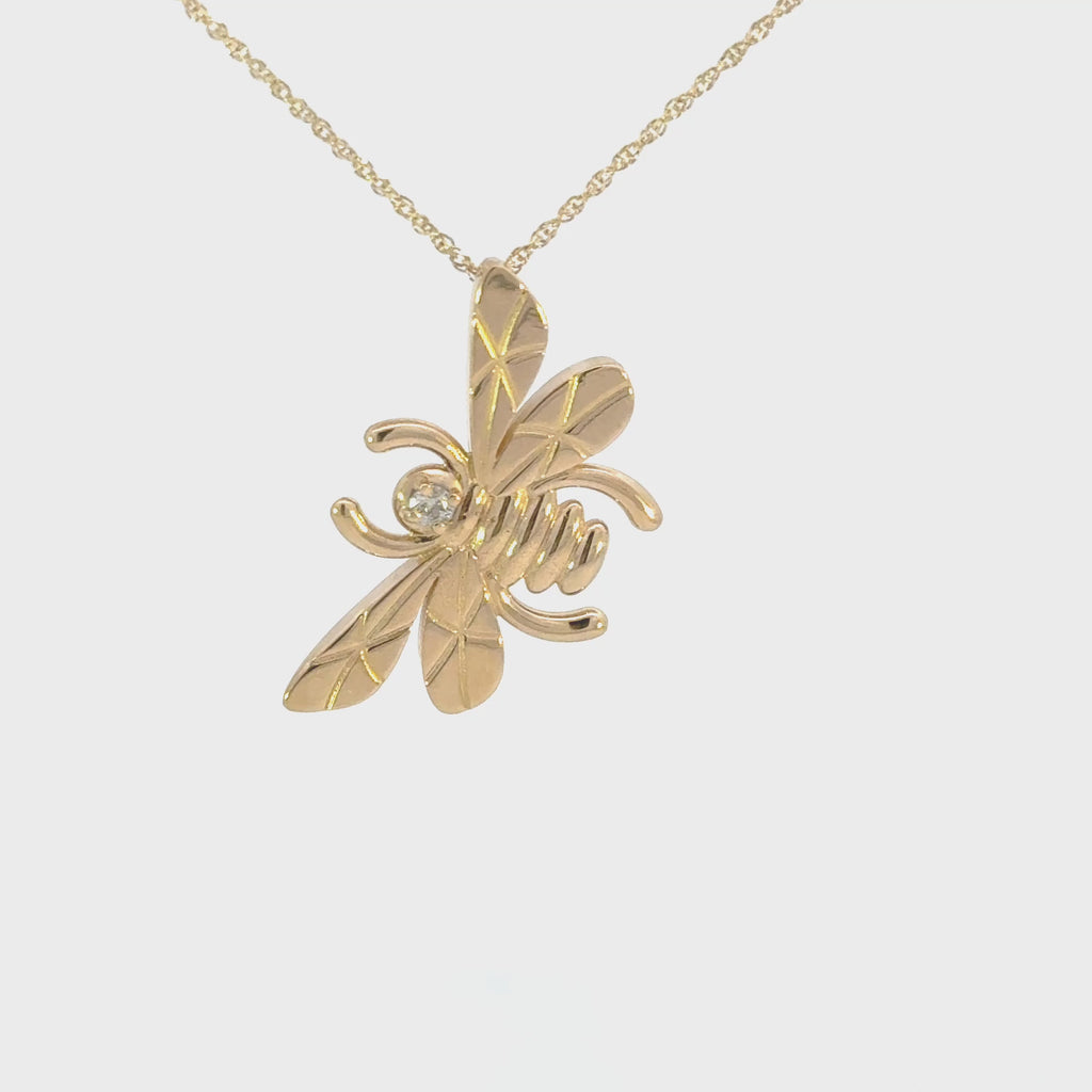 14k Elegant Bee Pendant Necklace
