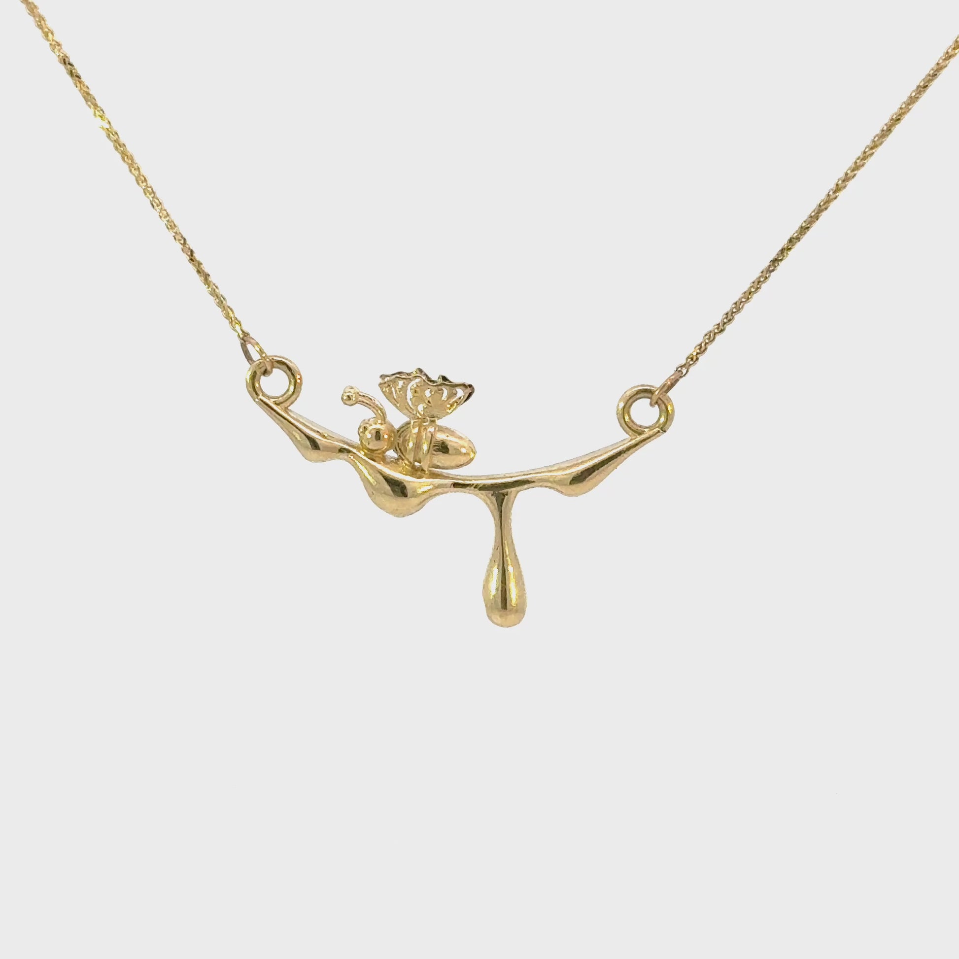 14k Honey Bee Stationary Necklace